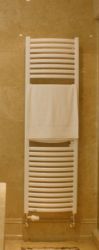 【White Oval Curved Towel Radiator】